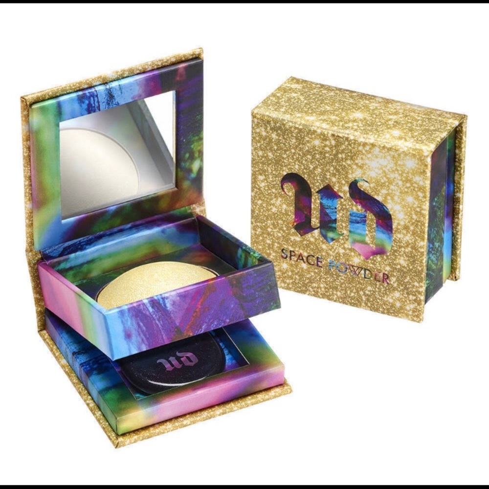 Urban Decay Space Powder